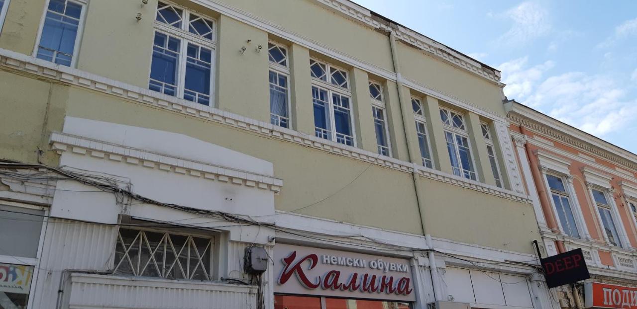 Albert Guest House Ruse Bagian luar foto